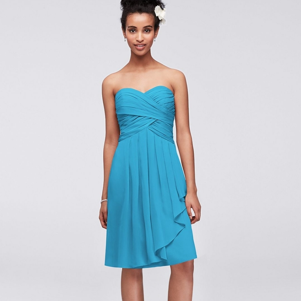 SHORT CRINKLE CHIFFON DRESS WITH FRONT CASCADE